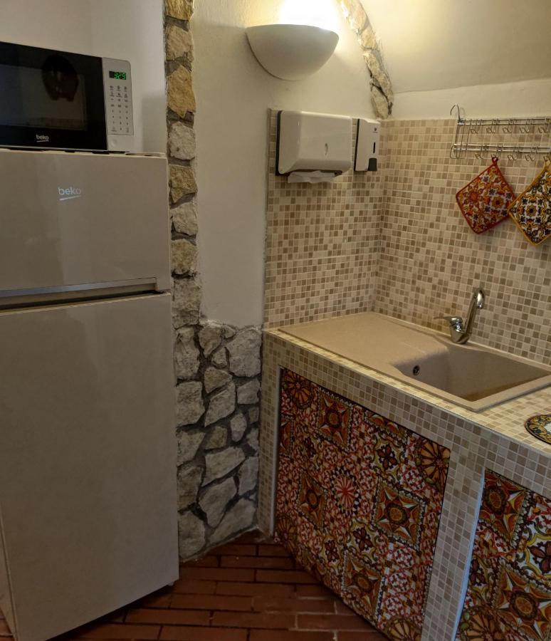 La Grotta Di Filomena Leilighet Catania Eksteriør bilde